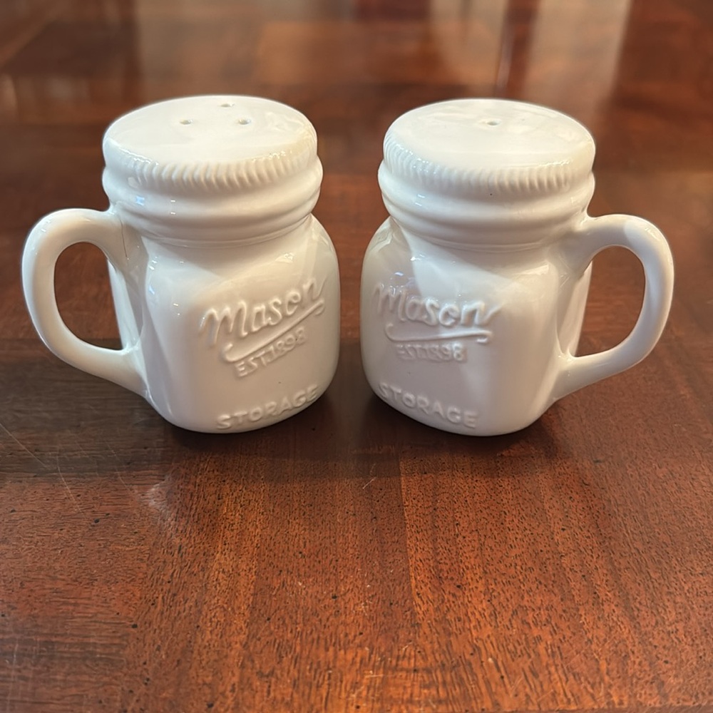 White Ceramic Mason Ball Jar Salt and Pepper Shakers